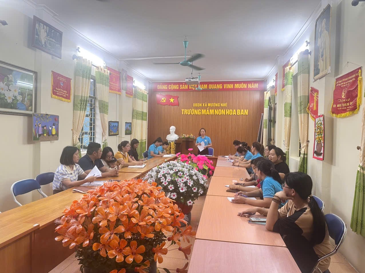 Họp BĐD cha mẹ phụ huynh trường